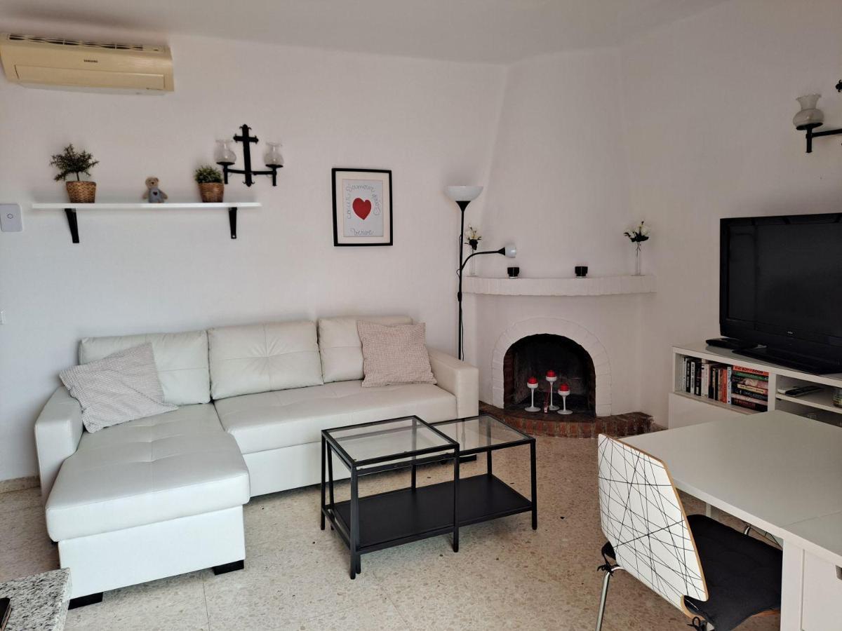 Appartamento Capistrano Pueblo 106A Menyber Nerja Esterno foto